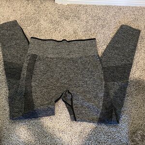 PINK Victoria's Secret Gray Leggings